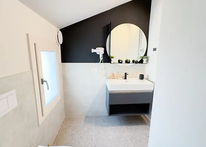 Graceful Hell By Ca-sa Check Apartment Chioggia